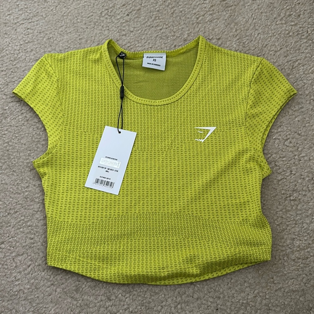 Gymshark crop work out top size XS